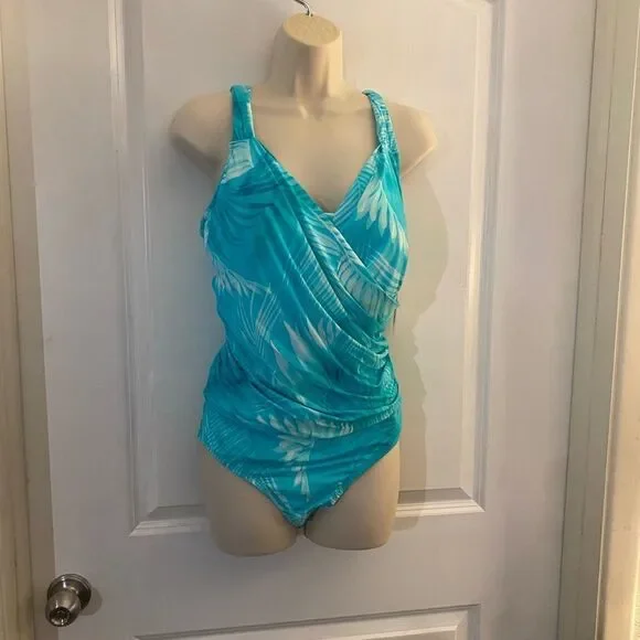 New Jantzen Teal Palm Slimming Swimsuit - Picture 7 of 14